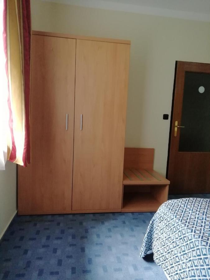 Villa Andy プラハ エクステリア 写真